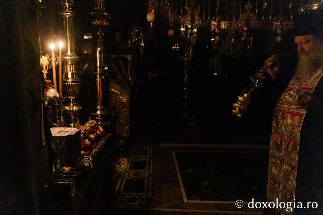 Priveghere la Mănăstirea Vatoped în cinstea Sfântului Cuvios Dionisie de la Colciu(Foto) Priveghere la Mănăstirea Vatoped în cinstea Sfântului Cuvios Dionisie de la Colciu