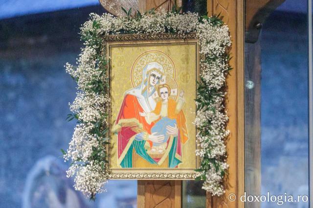 Priveghere în cinstea Sfântului Cuvios Mărturisitor Arsenie la Mănăstirea Prislop