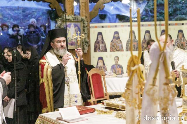 Priveghere în cinstea Sfântului Cuvios Mărturisitor Arsenie la Mănăstirea Prislop