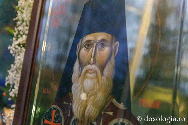 Priveghere în cinstea Sfântului Cuvios Mărturisitor Arsenie la Mănăstirea Prislop