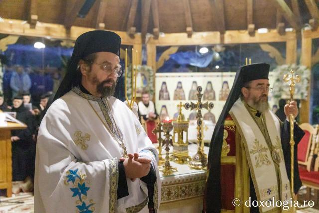 Priveghere în cinstea Sfântului Cuvios Mărturisitor Arsenie la Mănăstirea Prislop