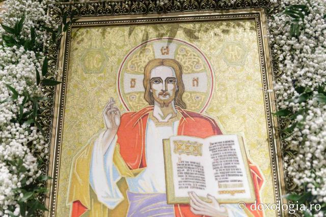 Priveghere în cinstea Sfântului Cuvios Mărturisitor Arsenie la Mănăstirea Prislop