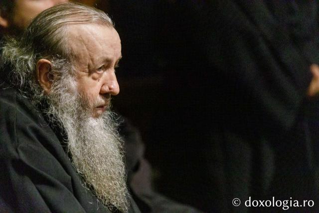 Priveghere în cinstea Sfântului Cuvios Mărturisitor Arsenie la Mănăstirea Prislop