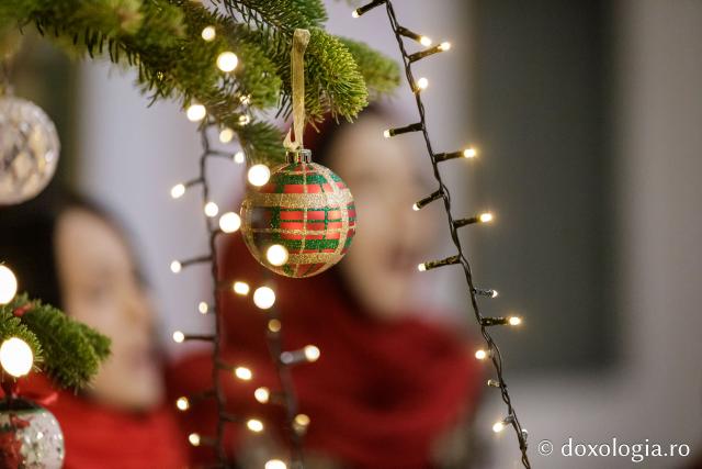 Corul Protopopiatului Iași 1 – Colindători la Reședința Mitropolitană 2025