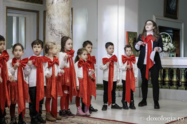Grădinița 20 Iași – Colindători la Reședința Mitropolitană 2025