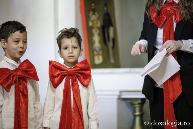 Grădinița 20 Iași – Colindători la Reședința Mitropolitană 2025