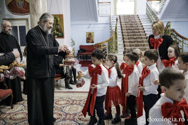 Grădinița 20 Iași – Colindători la Reședința Mitropolitană 2025