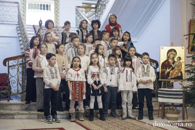 Școala Titu Maiorescu, Clasele I E și pregătitoare D – Colindători la Reședința Mitropolitană 2025