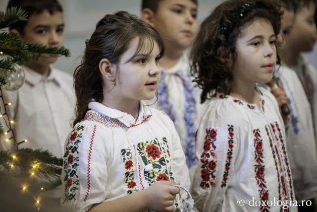 Școala Titu Maiorescu, Clasele I E și pregătitoare D – Colindători la Reședința Mitropolitană 2025