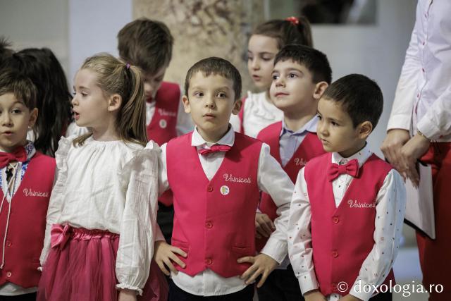 Grădinița nr. 25 din Iași – Colindători la Reședința Mitropolitană 2025