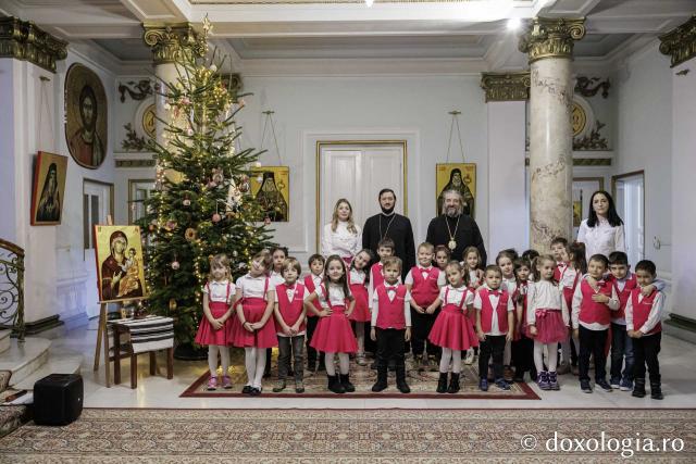 Grădinița nr. 25 din Iași – Colindători la Reședința Mitropolitană 2025