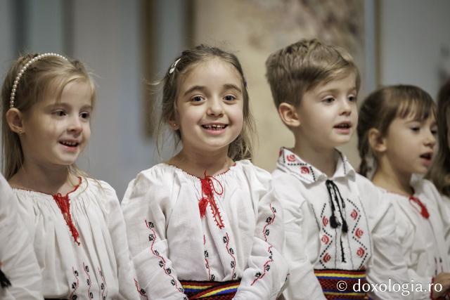 Grădinița nr. 11 din Iași – Colindători la Reședința Mitropolitană 2025