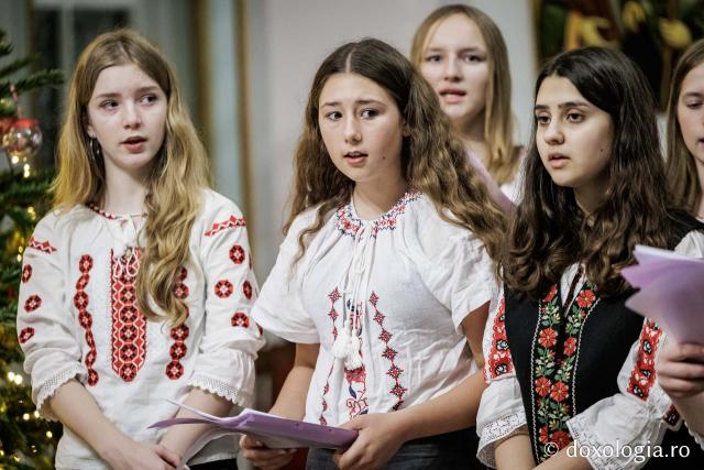 Școala Profesională Focuri – Colindători la Reședința Mitropolitană 2025