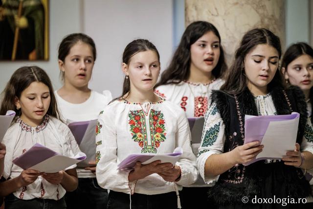 Școala Profesională Focuri – Colindători la Reședința Mitropolitană 2025