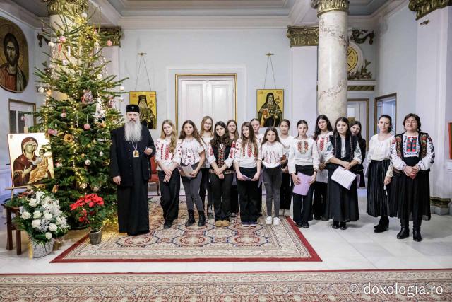 Școala Profesională Focuri – Colindători la Reședința Mitropolitană 2025