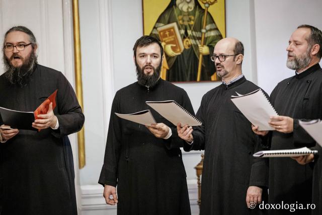 Corul Apostolii – Colindători la Reședința Mitropolitană 2025