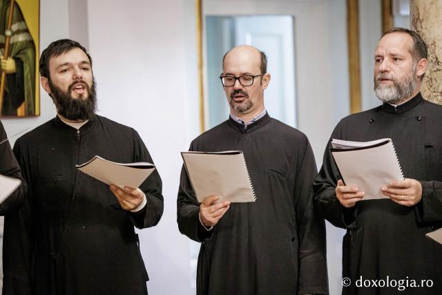 Corul Apostolii – Colindători la Reședința Mitropolitană 2025