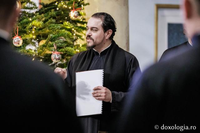 Corul Apostolii – Colindători la Reședința Mitropolitană 2025