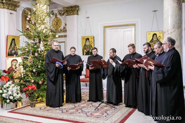 Grupul psaltic „Roman Melodul" din Săveni – Colindători la Reședința Mitropolitană 2025