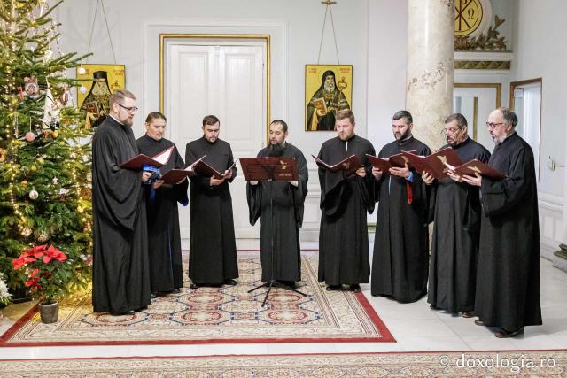 Grupul psaltic „Roman Melodul" din Săveni – Colindători la Reședința Mitropolitană 2025