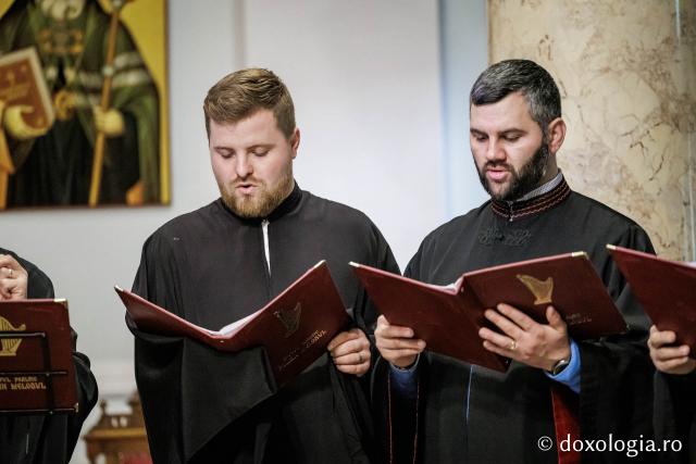 Grupul psaltic „Roman Melodul" din Săveni – Colindători la Reședința Mitropolitană 2025