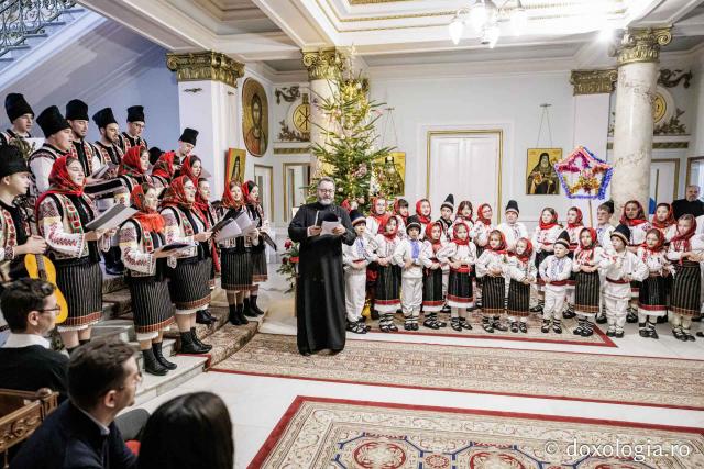 Ansamblul Hurgheșul și Hurgheșelu din parohia Feredeni – Colindători la Reședința Mitropolitană 2025