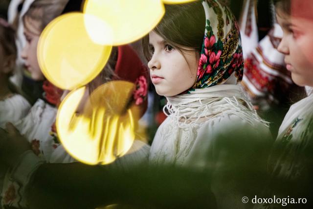  Parohia Rădeni din Protopopiatul Tg. Neamț – Colindători la Reședința Mitropolitană 2025