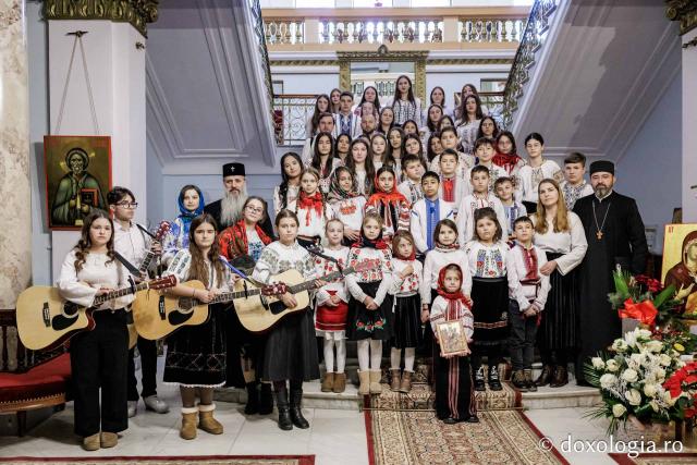  Parohia Rădeni din Protopopiatul Tg. Neamț – Colindători la Reședința Mitropolitană 2025