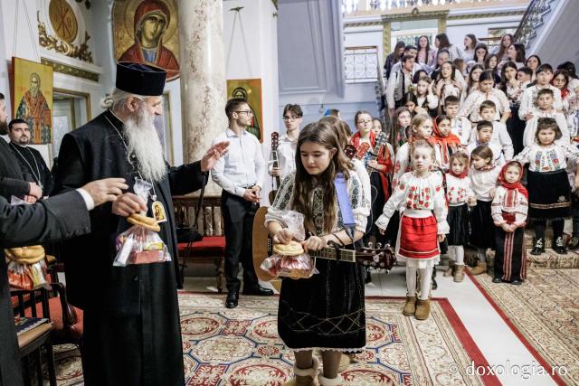  Parohia Rădeni din Protopopiatul Tg. Neamț – Colindători la Reședința Mitropolitană 2025