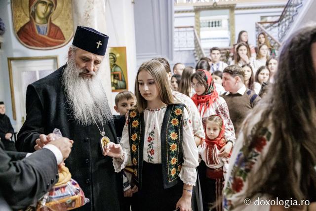  Parohia Rădeni din Protopopiatul Tg. Neamț – Colindători la Reședința Mitropolitană 2025