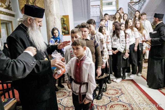  Parohia Rădeni din Protopopiatul Tg. Neamț – Colindători la Reședința Mitropolitană 2025