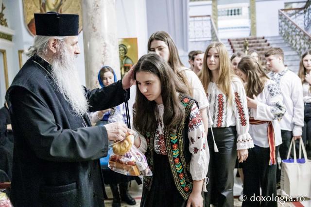  Parohia Rădeni din Protopopiatul Tg. Neamț – Colindători la Reședința Mitropolitană 2025