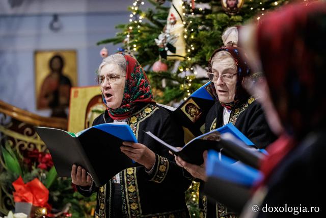 Parohia Focuri – Colindători la Reședința Mitropolitană 2025