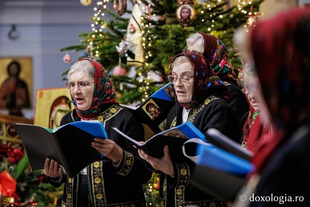 Parohia Focuri – Colindători la Reședința Mitropolitană 2025