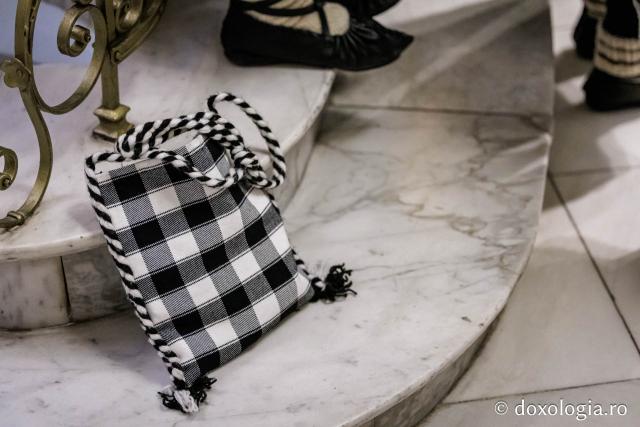 Corul Bucuria Credinței din Parohia Ciurea – Colindători la Reședința Mitropolitană 2025