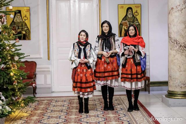 Pe aripi de colind – Colindători la Reședința Mitropolitană 2025