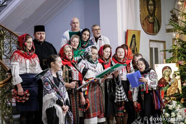 Parohia Tașca – Colindători la Reședința Mitropolitană 2025