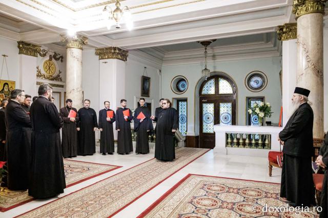 Corul Protopopiatului Iași 1 – Colindători la Reședința Mitropolitană 2025