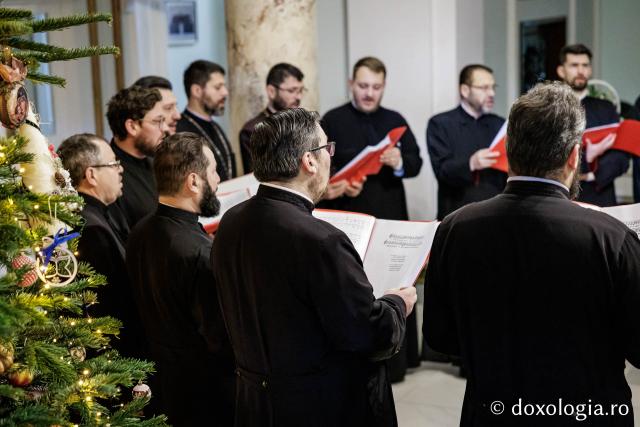 Corul Protopopiatului Iași 1 – Colindători la Reședința Mitropolitană 2025