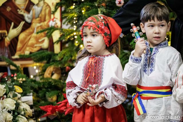 Grădinița nr. 16 din Iași – Colindători la Reședința Mitropolitană 2025