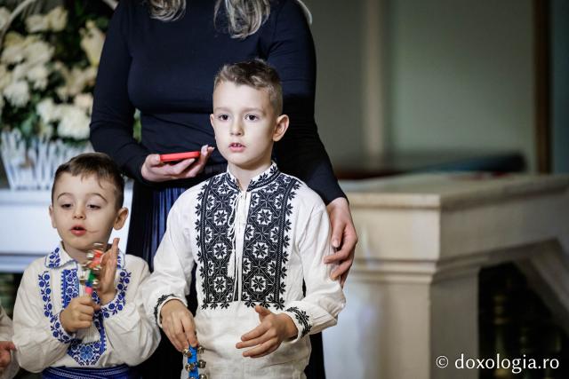 Grădinița nr. 16 din Iași – Colindători la Reședința Mitropolitană 2025