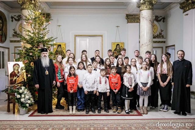 Parohia Movileni – Colindători la Reședința Mitropolitană 2025