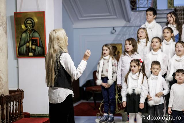 Parohia Tăutești – Colindători la Reședința Mitropolitană 2025