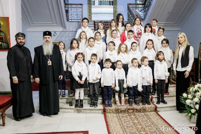 Parohia Tăutești – Colindători la Reședința Mitropolitană 2025