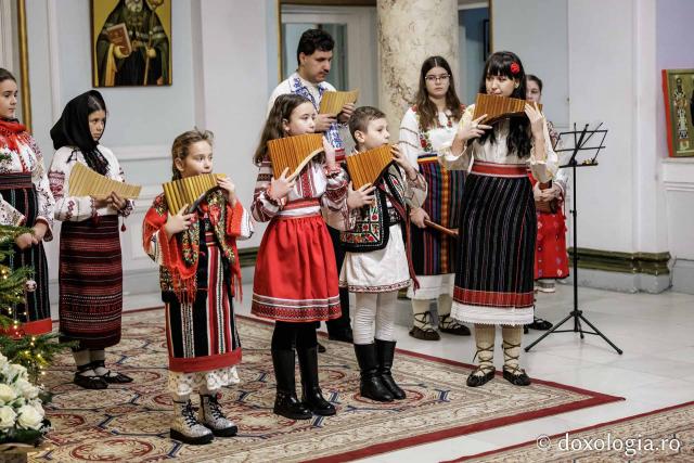 Ansamblu de nai – Colindători la Reședința Mitropolitană 2025