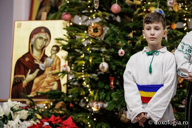 Corul Primăriei Todirești – Colindători la Reședința Mitropolitană 2025