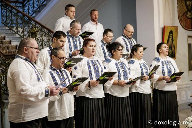 Corul Spitalului Pădureni Grajduri – Colindători la Reședința Mitropolitană 2025