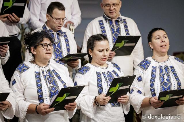 Corul Spitalului Pădureni Grajduri – Colindători la Reședința Mitropolitană 2025