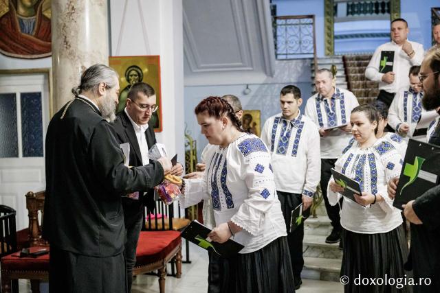 Corul Spitalului Pădureni Grajduri – Colindători la Reședința Mitropolitană 2025