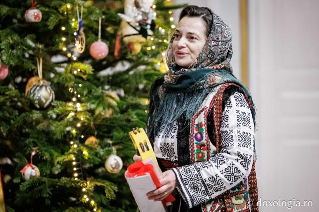 Parohia Boboiești din Tg. Neamț – Colindători la Reședința Mitropolitană 2025